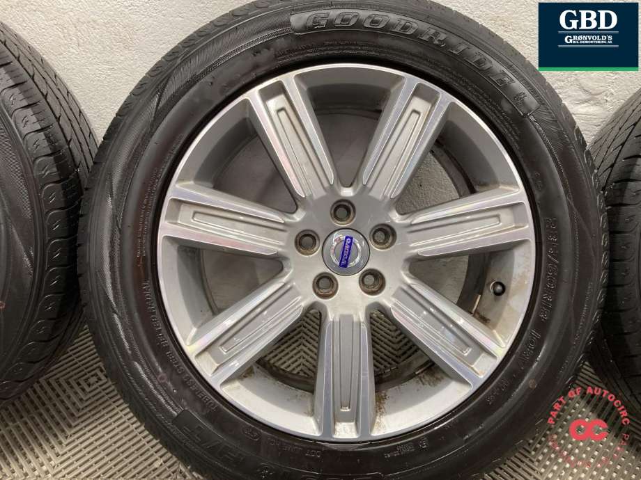 Hjulsett aluminium sommer til Volvo XC60 2008-2013 (Type I, Fase 1) (GOODRIDE SU318 H/T|235/60R18 103V|PROD 2023 4.2-5MM|7.5JX18H2 ET55)