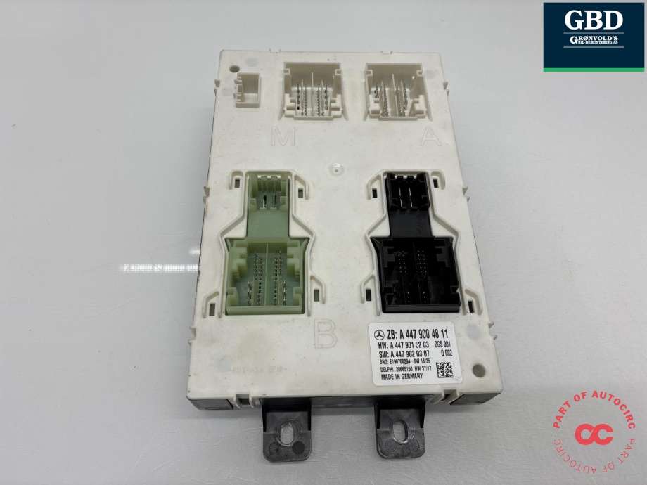 Styreenhet (SAM - Signal Acquisition Module) til Mercedes Vito 2014-->> (W447) (W447) (A 447 900 17 13|A 447 900 48 11|A 447 901 52 03)