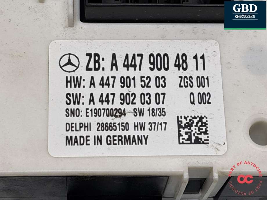 Styreenhet (SAM - Signal Acquisition Module) til Mercedes Vito 2014-->> (W447) (W447) (A 447 900 17 13|A 447 900 48 11|A 447 901 52 03)