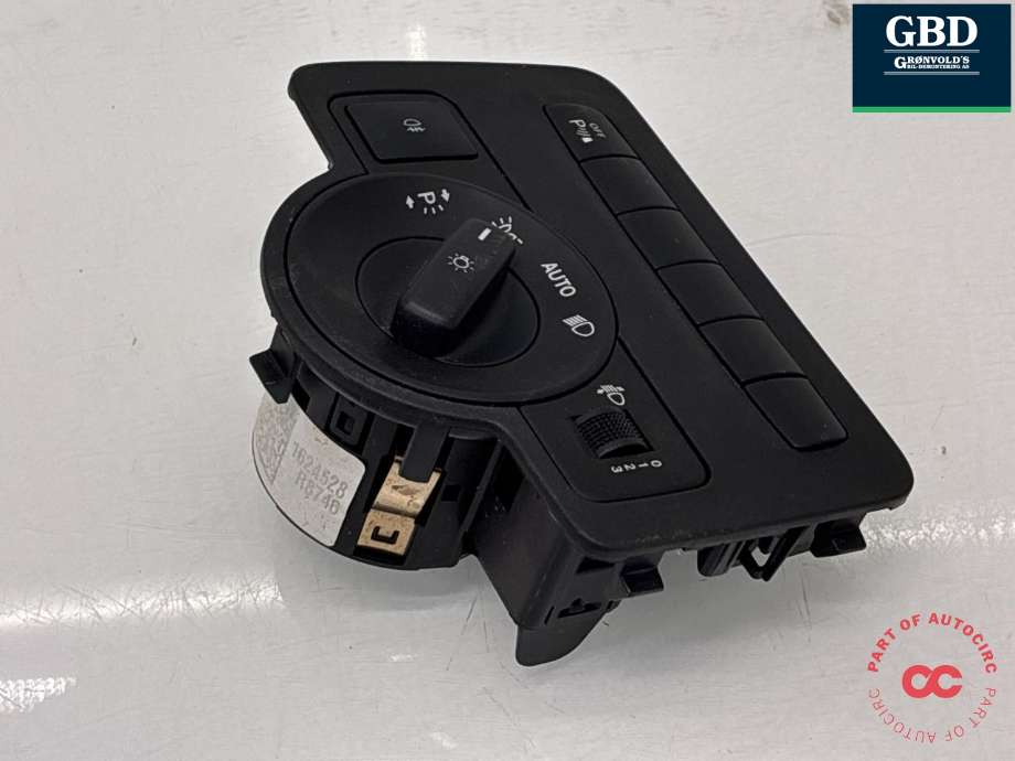 Bryter lys til Mercedes Vito 2014-->> (W447) (W447) (A 447 905 81 00  9107|)