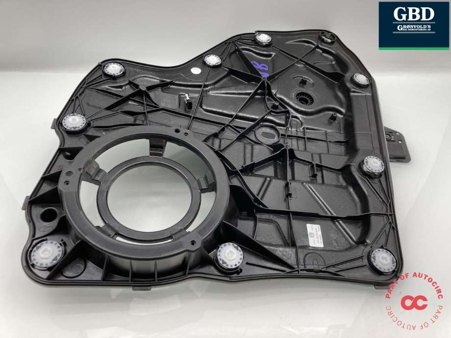 Ruteheis venstre bak til Ford Focus 2018-->> (Type IV) (2500833|JX7B-A27209-CE|JX7B-A27001-CD)