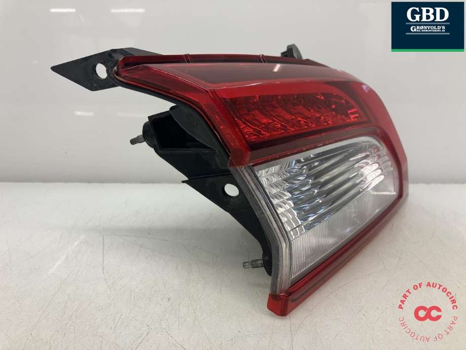 Baklykt venstre indre til Subaru Outback 2015-2020 (Type V)  (KOITO|84912AL080|)