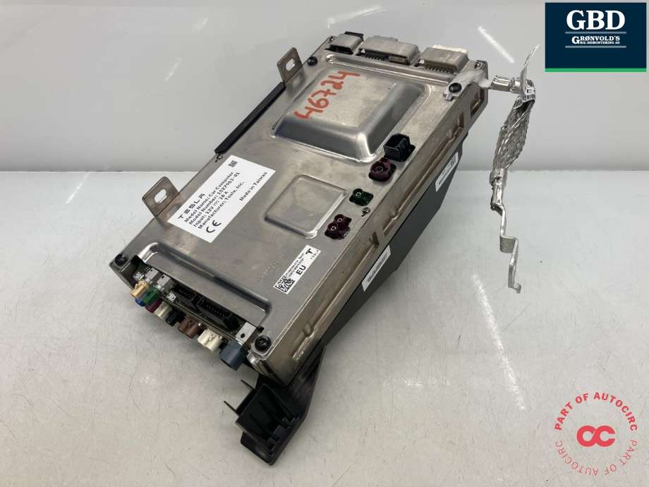 Styreenhet autopilot til Tesla Model 3 2018-2023 (Fase 1)  (1462554-S1-I|1462554-01-H|)