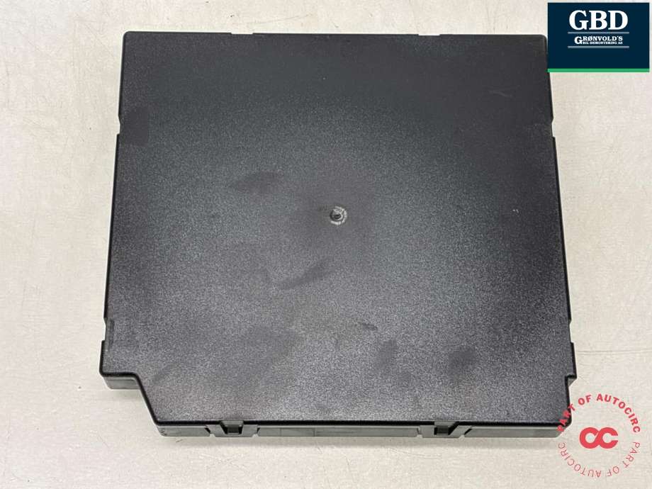 Styreenhet comfort (BCM) til Audi Q3 2011-2014 (Type I, Fase 1)  (8X0 907 063 R|8X0 907 063 N|)