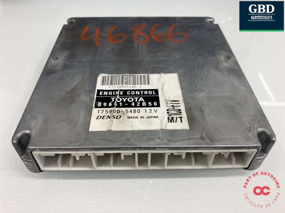 Styreenhet motor til Toyota RAV4 2000-2006 (Type II)  (DENSO|8966142780|89661-42B50|175800-5480)