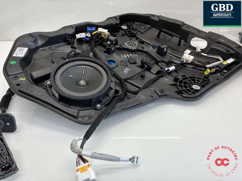 Ruteheis venstre foran til Hyundai Ioniq 6 2023-->> (82471KL 000|)
