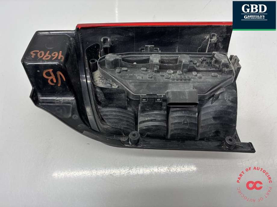 Baklykt venstre til VW Transporter / Caravelle 2009-2015 (Fase 2) (T5) (T5) (7H0 945 095 L|)