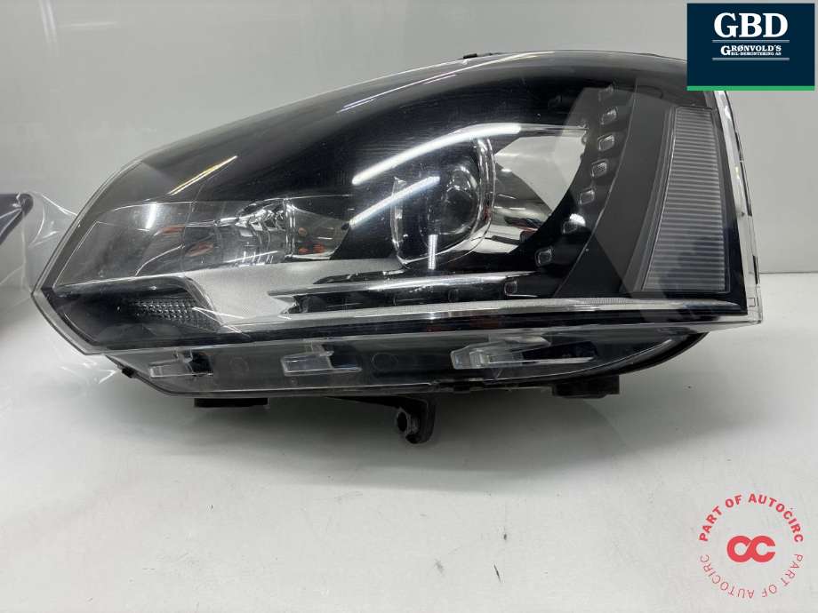 Frontlykt venstre xenon til VW Transporter / Caravelle 2009-2015 (Fase 2) (T5) (T5) (7E5 941 017 B|7E5 941 017|)