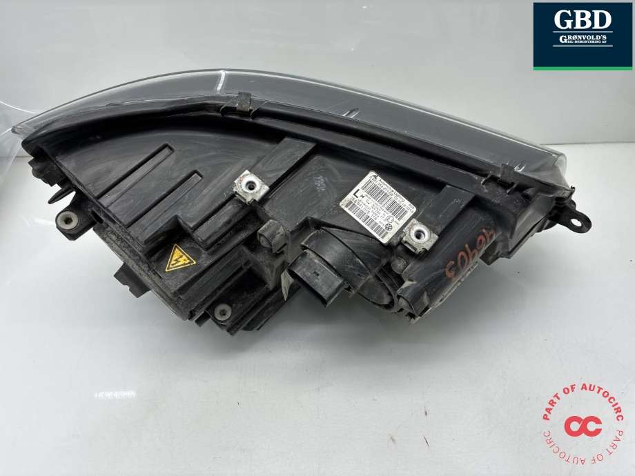 Frontlykt venstre xenon til VW Transporter / Caravelle 2009-2015 (Fase 2) (T5) (T5) (7E5 941 017 B|7E5 941 017|)