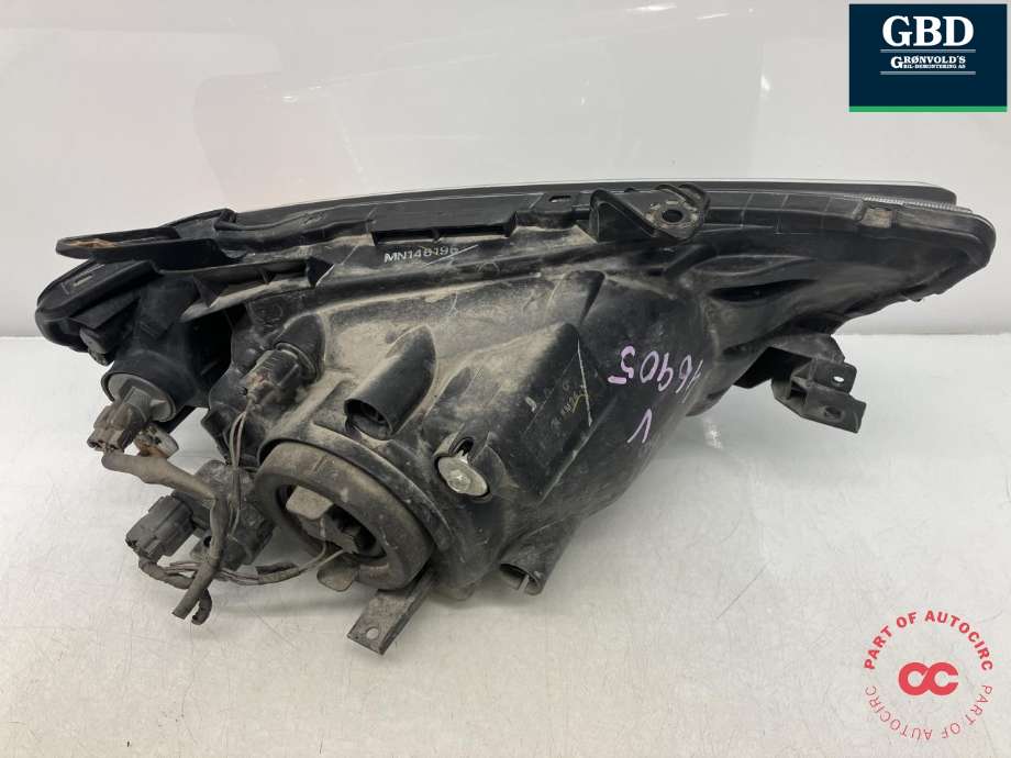 Frontlykt venstre halogen til Mitsubishi L200 2006-2015 (Type IV) (8301A691|)
