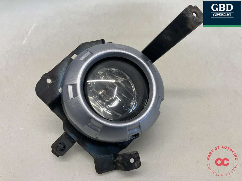 Tåkelykt høyre foran til Mitsubishi L200, 2006-2015 (Type IV) (8321A097)