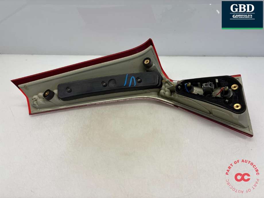 Baklykt venstre indre til Volvo V70 2007-2013 (Type III, Fase 1)  (31395068|)