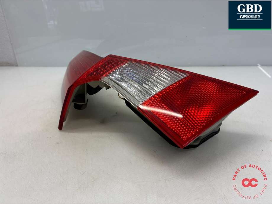 Baklykt venstre indre til Volvo V70 2007-2013 (Type III, Fase 1)  (31395068|)