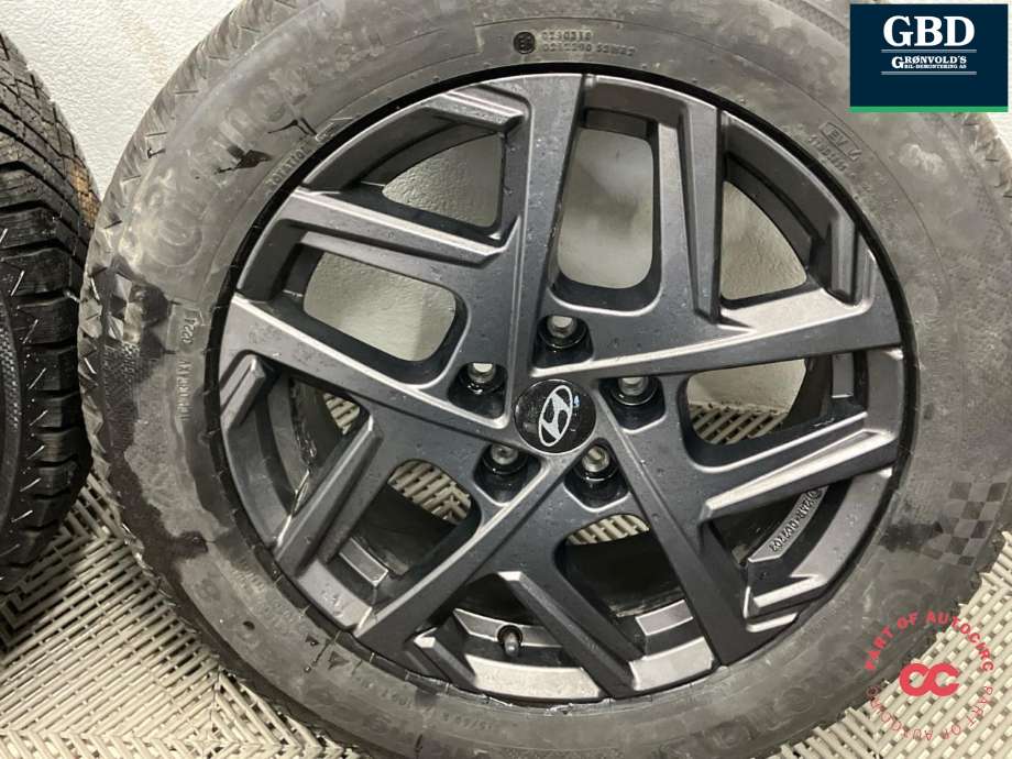 Hjulsett aluminium vinter til Hyundai Kona 2024-->> (Type II)  (CONTINENTAL|215\60\R17|PROD 2024 2X7MM 2X5MM|ET50 17X7J)