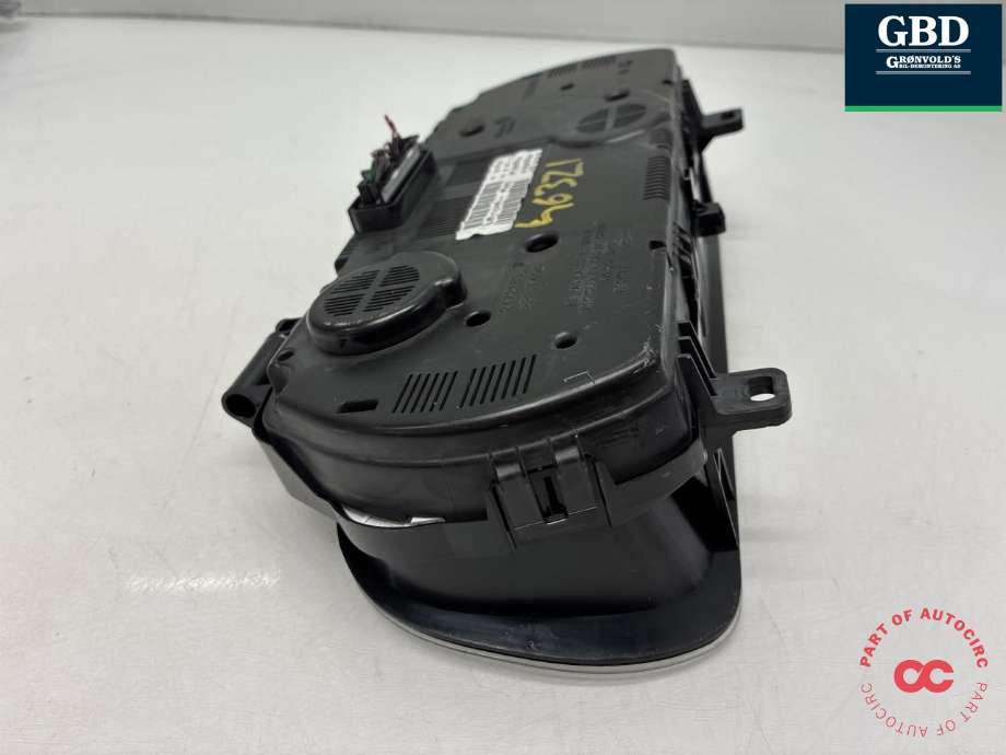 Instrumentpanel til Renault Kadjar 2015-->>  (248095397R|P248101104R|)