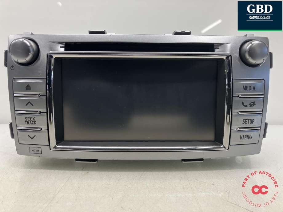 Bilstereo navigasjon til Toyota Hilux 2012-2016  (861400K411|)