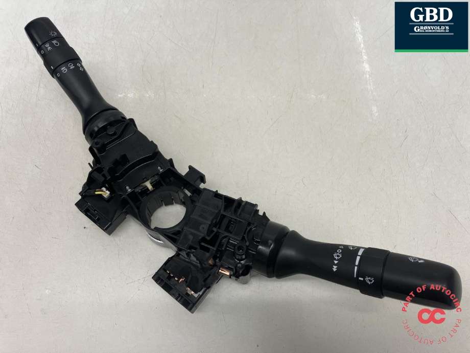 Bryter combi til Toyota Hilux, 2012-2016 (8414052171)