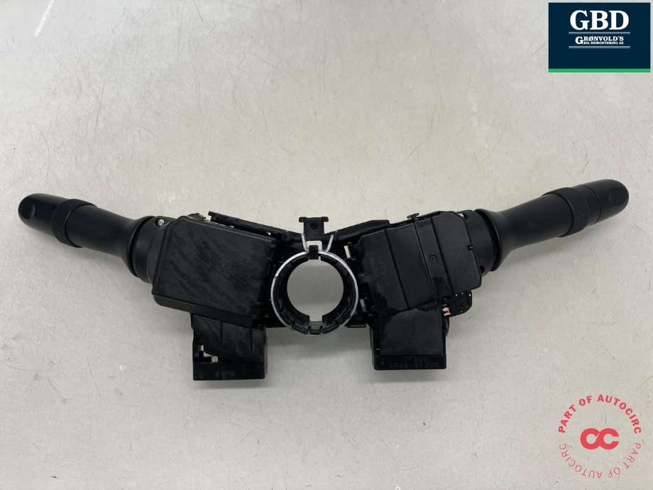 Bryter combi til Toyota Hilux 2012-2016 (8414052171|846520K061|)