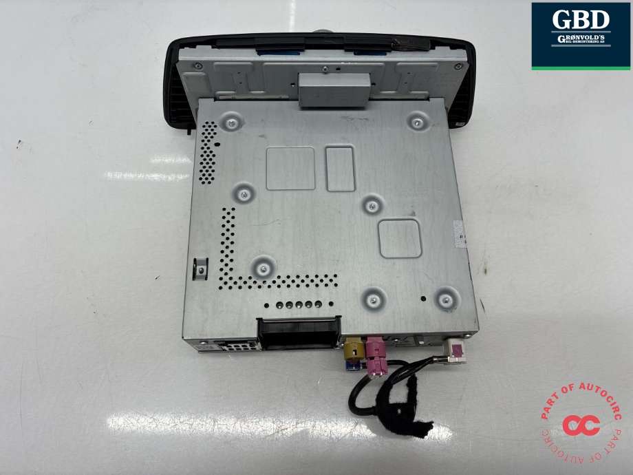 Bilstereo til Audi Q3 2011-2014 (Type I, Fase 1)  (8U0 035 193 C|8U0 035 193 CX|)