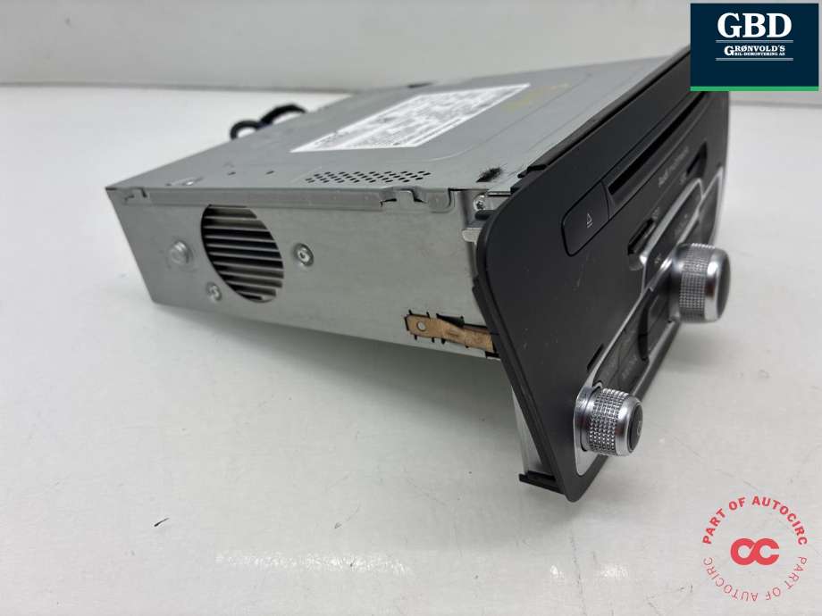 Bilstereo til Audi Q3 2011-2014 (Type I, Fase 1)  (8U0 035 193 C|8U0 035 193 CX|)