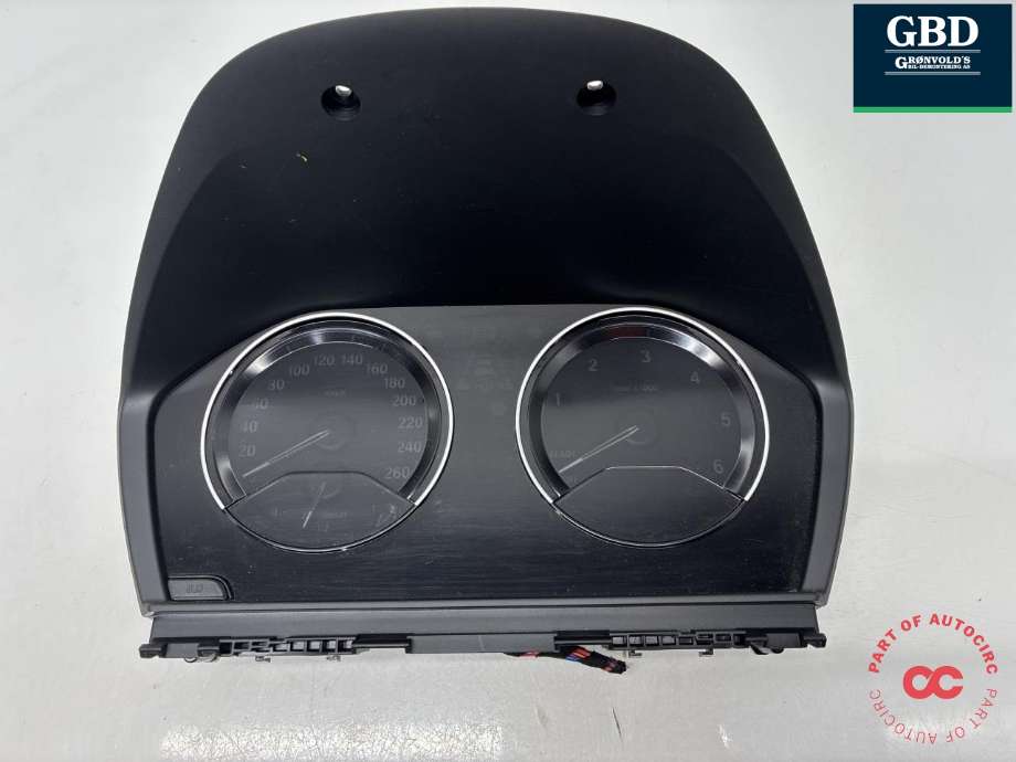 Instrumentpanel til BMW X1, 2015-2022 (F48) (F48) (62 10 5 B41 3C9)
