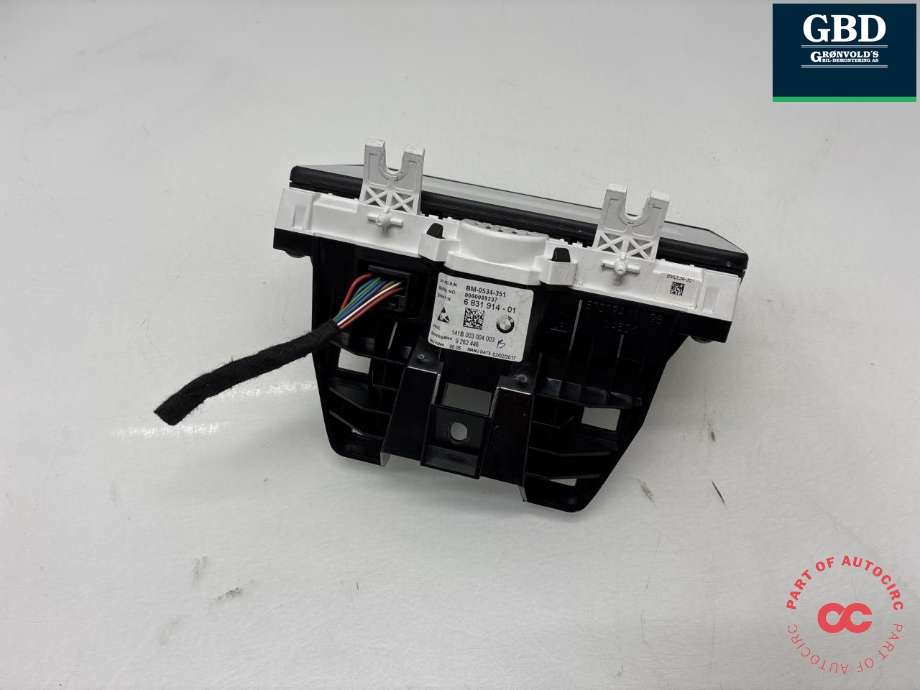 Instrumentpanel til BMW i3 2013-2022 (62 10 5 A08 590|6 831 914-01|)