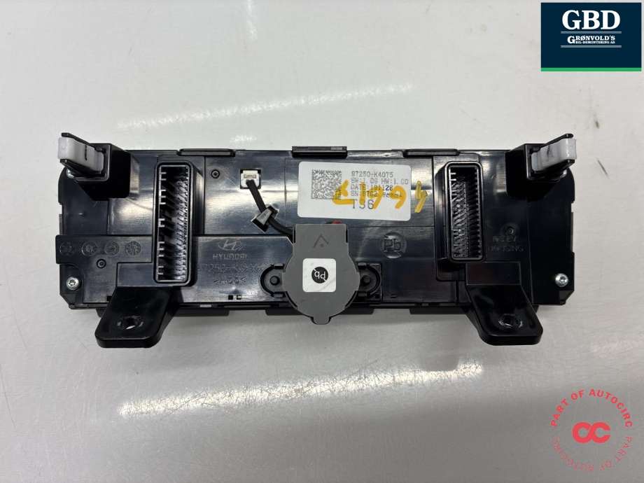 Varmeapparat betjening til Hyundai Kona 2017-2021 (Type I, Fase 1)  (97250K 4075SPS|)
