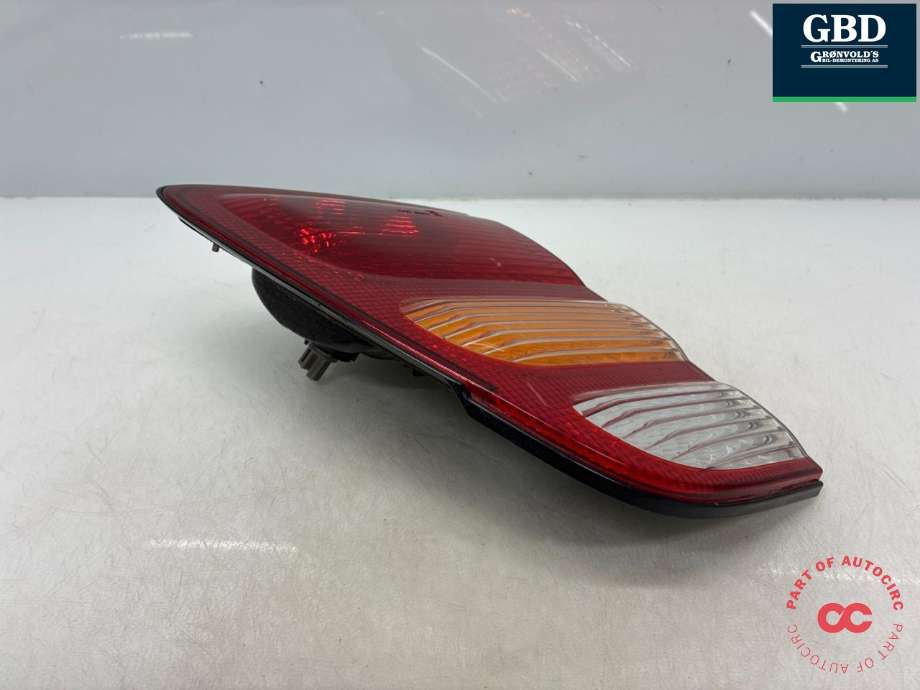 Baklykt venstre indre til Toyota Land Cruiser 100 1998-2007 (8159060060|)