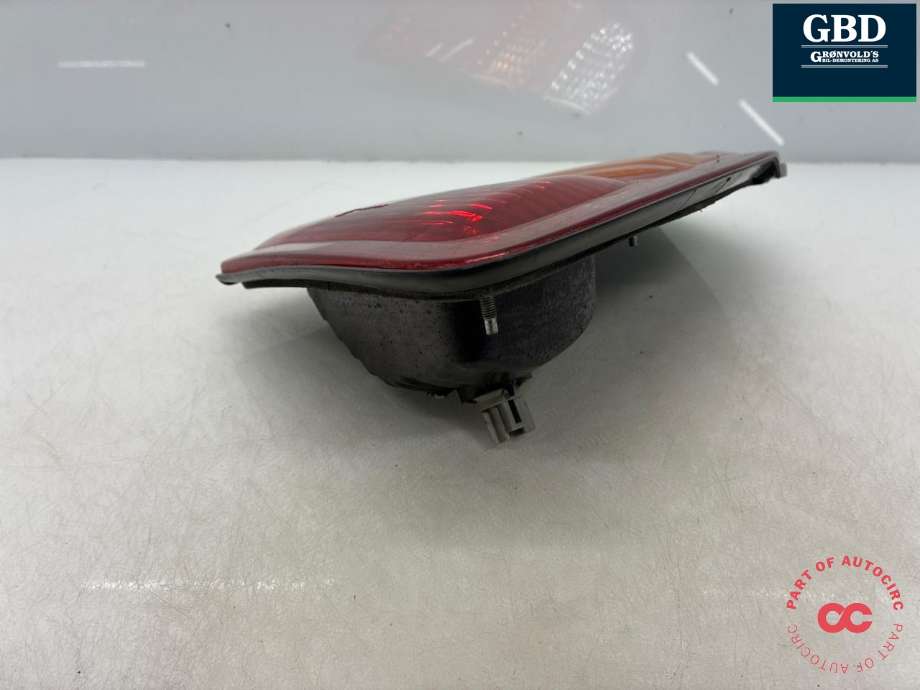 Baklykt venstre indre til Toyota Land Cruiser 100 1998-2007 (8159060060|)