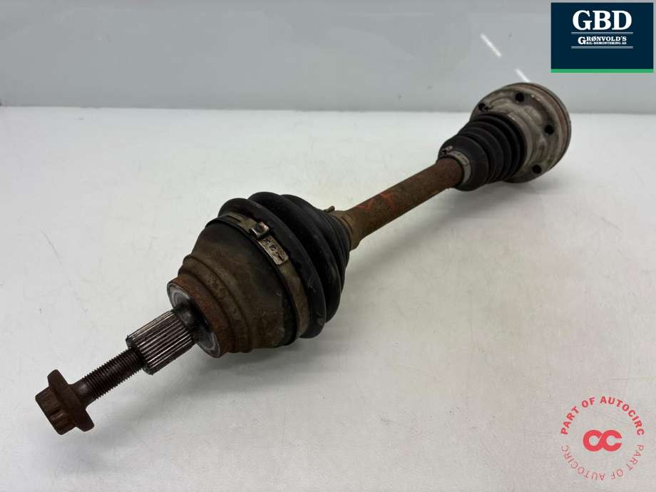 Drivaksel venstre foran, diesel/manuell til Audi Q3 2011-2014 (Type I, Fase 1)  (5N0 407 761 F|5N0 407 763 G|5N0 407 763 GX)