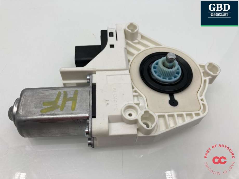 Ruteheis, kun motor, høyre foran til Tesla Model Y 2024-->> (Type II) (2005487-00-A|1526797-00-B | 1526797-00-D |1634425-00-A|1634425-00-B |1814425-00-A |2004638-00-A |2005489-00-A)