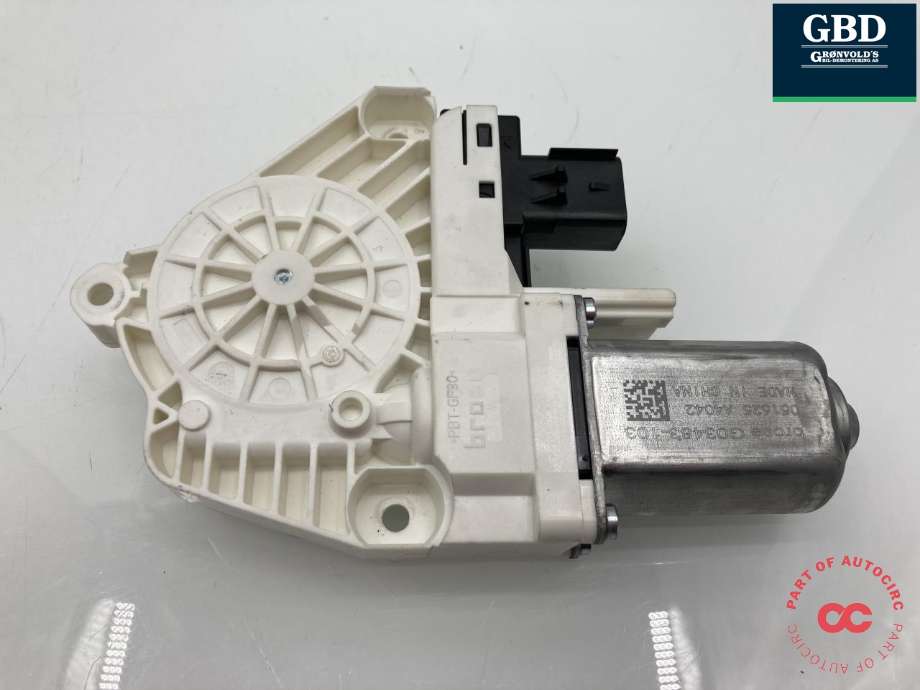 Ruteheis, kun motor, høyre foran til Tesla Model Y 2024-->> (Type II) (2005487-00-A|1526797-00-B | 1526797-00-D |1634425-00-A|1634425-00-B |1814425-00-A |2004638-00-A |2005489-00-A)