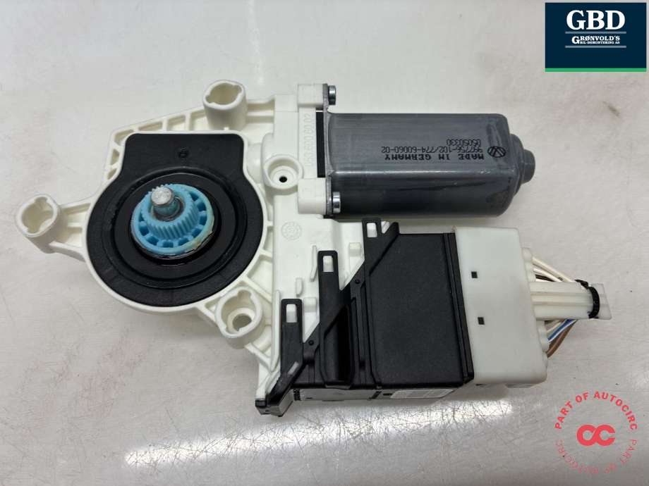 Ruteheis, kun motor, høyre bak til VW Golf VI 2008-2012  (5K0 959 704 C|5K0959704C|5 K0 959 795)