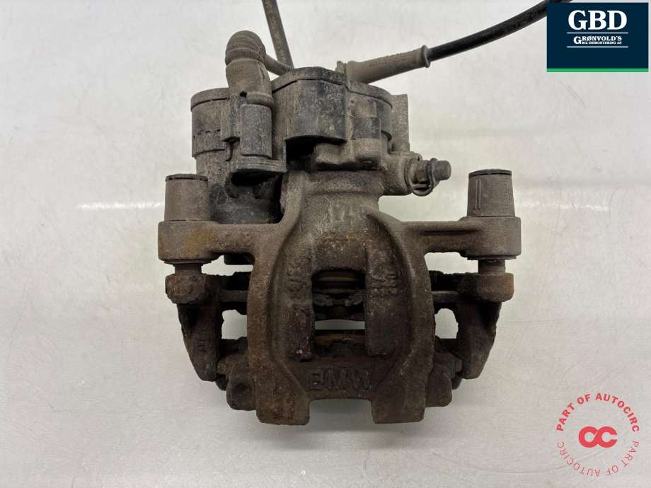 Bremsecaliper venstre bak, elektrisk til BMW i3 2013-2022 (34 20 6 883 026|)