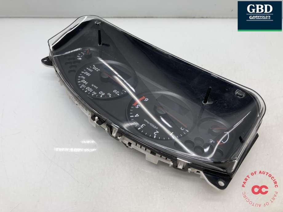 Instrumentpanel til Nissan Navara 2010-2015 (Fase 2) (D40) (D40) (248105X25E|24810-5X11B|)