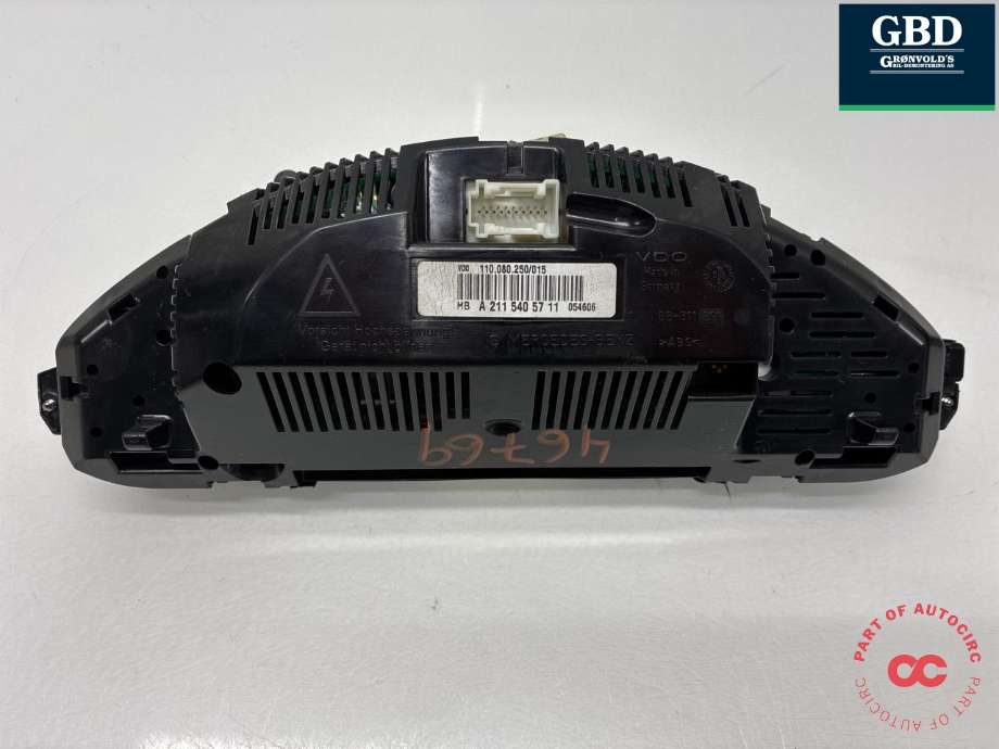 Instrumentpanel til Mercedes E-Klasse 2002-2006 (Fase 1) (W211) (W211) (A 211 540 74 11|A 211 540 36 11|)