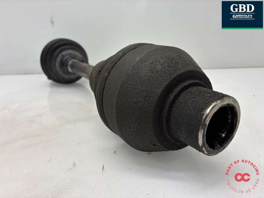 Drivaksel høyre foran, diesel/manuell til VW Transporter / Caravelle 2009-2015 (Fase 2) (T5) (T5) (7E0 407 272 BF|7E0 407 272 AD|7E0 407 452 DX)