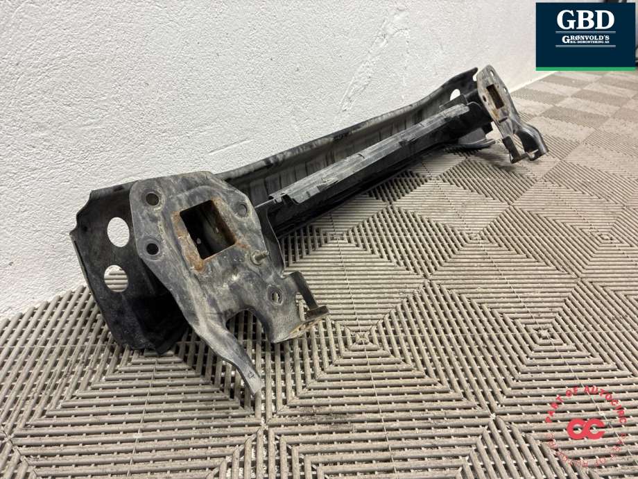 Støtfangerforsterkning foran til VW Transporter / Caravelle 2009-2015 (Fase 2) (T5) (T5) (7E0 807 109 D|)
