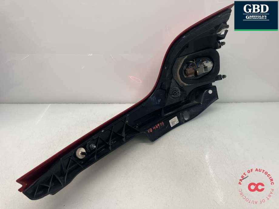 Baklykt venstre til Volvo XC60 2014-2017 (Type I, Fase 2)  (31323034|L90007892|)