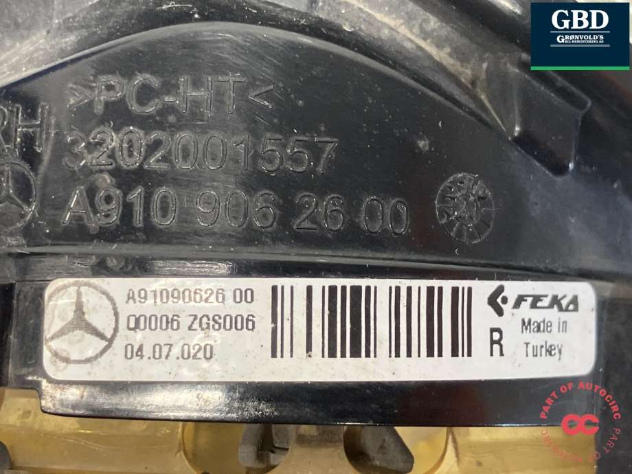 Tåkelykt høyre foran til Mercedes Sprinter 2018-->> (907/910) (907/910) (A 910 906 26 00|)