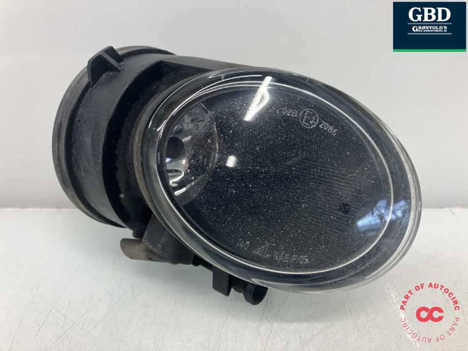 Tåkelykt høyre foran til Audi TT 2006-2014 (Type II) (AUTOMOTIVE LIGHTING|8J0 941 700|0 305 080 002|)