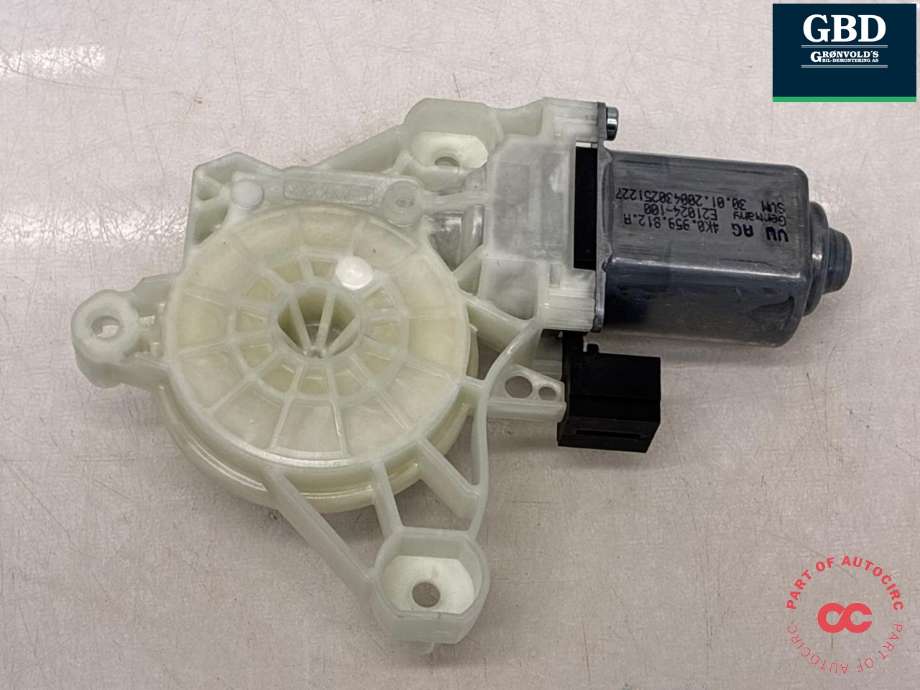 Ruteheis, kun motor, høyre foran til VW ID.3 2020-->>  (4K0 959 812 A|)