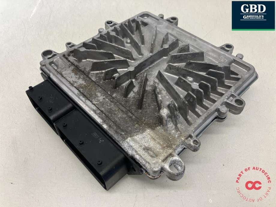 Styreenhet motor til Volvo V40 2012-2019 (36001858|)