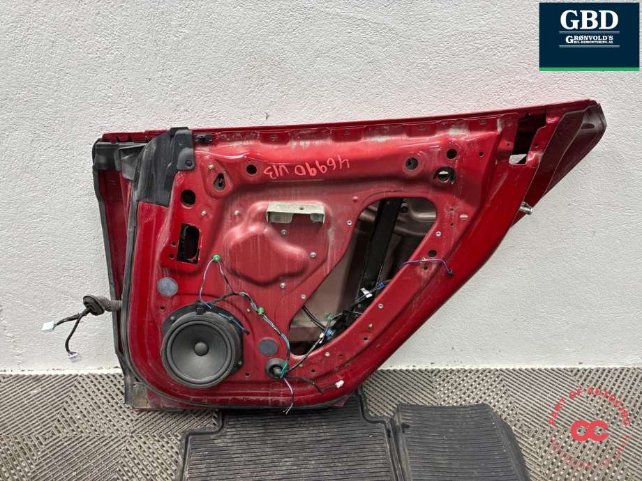 Dør høyre bak til Tesla Model S 2013-2016 (Fase 1)  (6006566-E0-E|1584772-E0-A| 6006566-E0-F|6006566-E0-G| 6006566-E0-H)