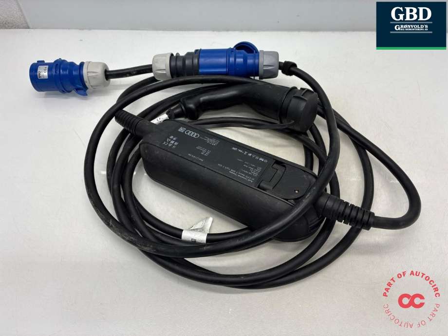Batterilader kabel til Audi e-tron, 2018-->>  (8V4 998 639 Q)