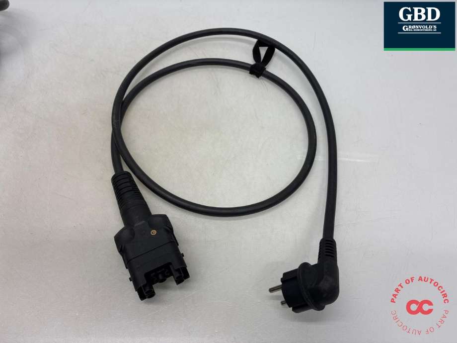Batterilader kabel til Audi e-tron 2018-->>  (8V4 998 639 Q|12E 971 675 CG|)