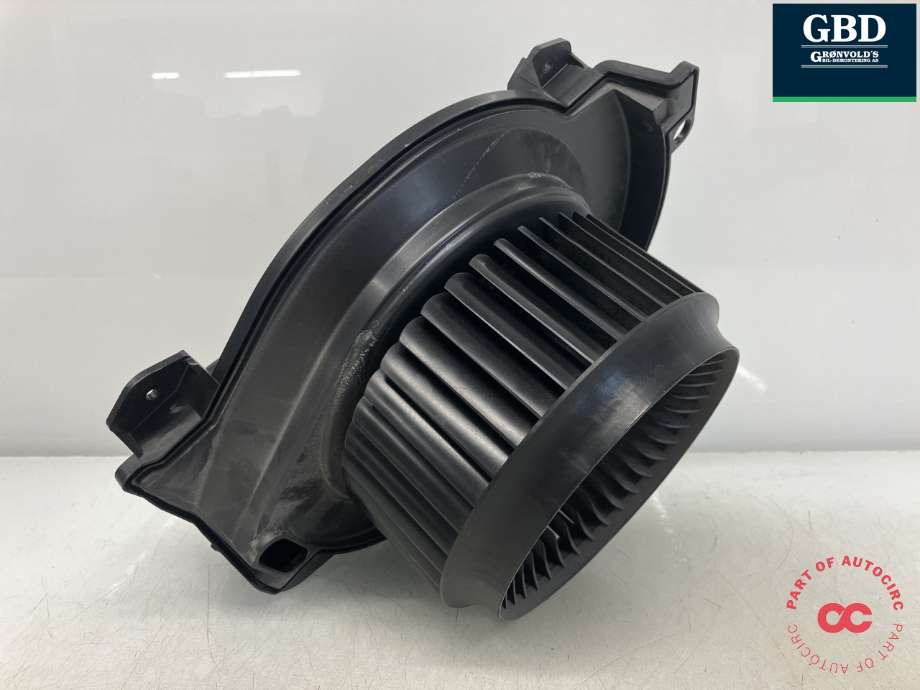 Varmeapparat motor til Mercedes Sprinter 2018-->> (907/910) (907/910) (A 000 830 79 02|)