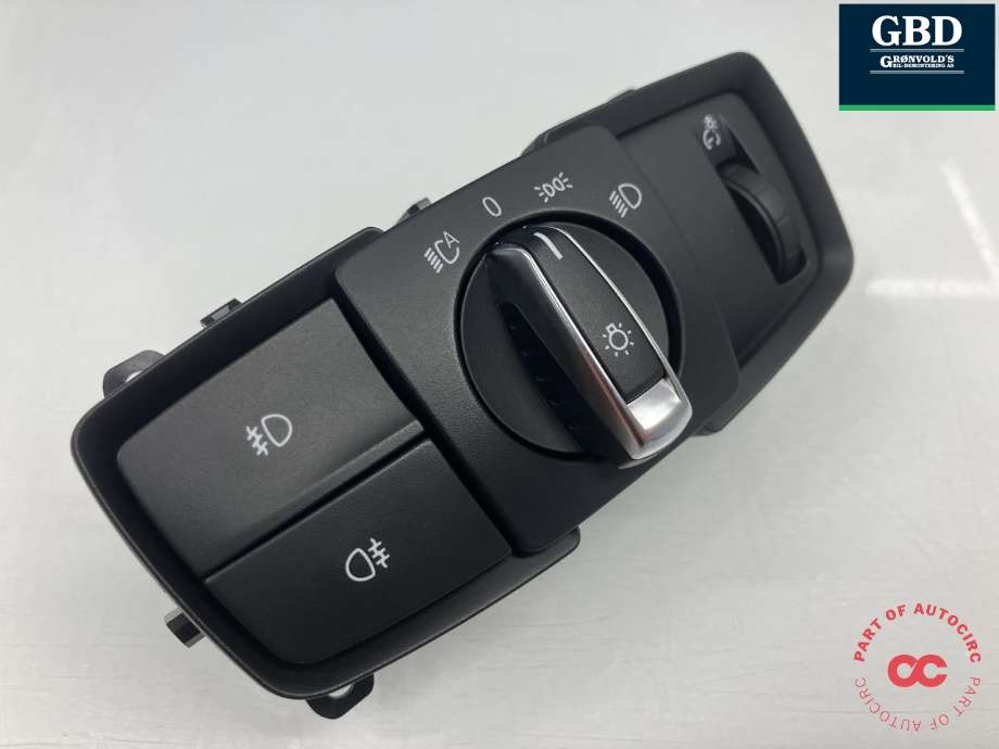 Bryter lys til BMW 1-Serie 2004-2011 (E81/E82/E87/E88) (E81/E82/E87/E88) (61 31 6 847 512|)