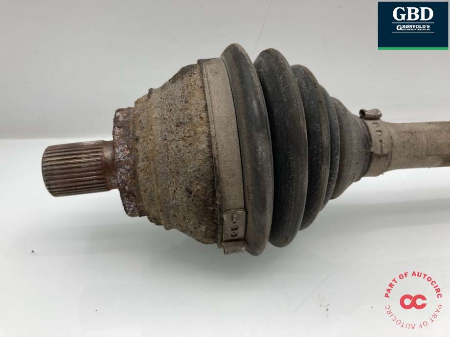 Drivaksel høyre foran, diesel/automat til VW Tiguan 2011-2016 (Type I, Fase 2)  (5WA 407 272 R|5N0 407 766|5N0 407 766  X)