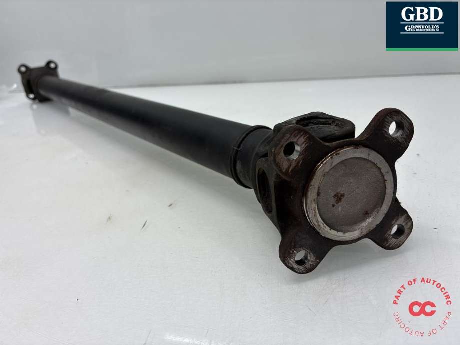 Mellomaksel fremre til BMW 3-Serie 2005-2011 (E90/E91/E92/E93) (E90/E91/E92/E93) (26 20 9 488 491|)